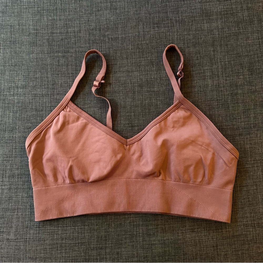 NWOT Lululemon Ebb to Street Bra, Spiced Chai, sz 10/L, Light support C/D cup